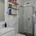 Nicole - One Bedroom With Balcony Apartamento *