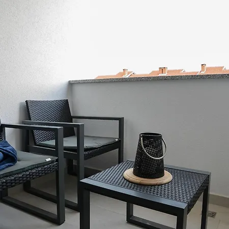 شقة Nicole - One Bedroom With Balcony *