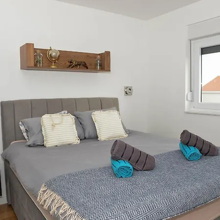 Nicole - One Bedroom With Balcony Appartamento