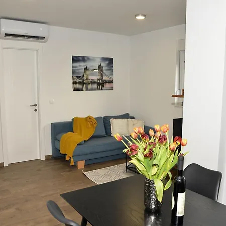 Appartamento Nicole - One Bedroom With Balcony
