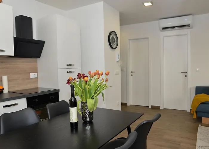 Appartamento Nicole - One Bedroom With Balcony