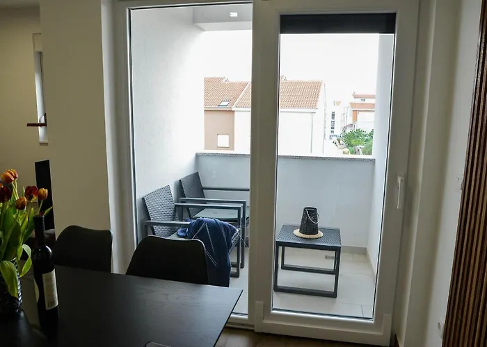 Appartamento Nicole - One Bedroom With Balcony Zara